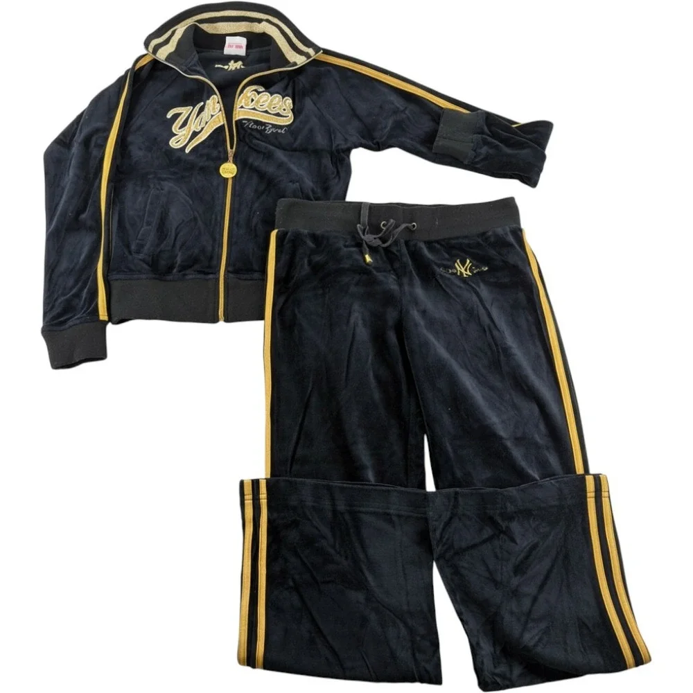 LB-03 MLB New York Yankees Tracksuit Set Velour Black Gold Y2K Streetwear